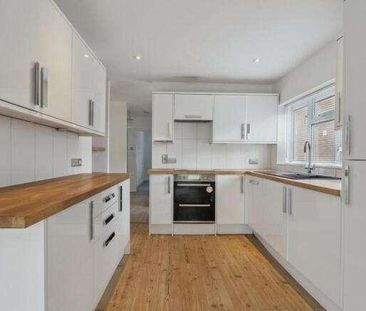 Nicol Road, Chalfont St Peter, SL9 - Photo 4