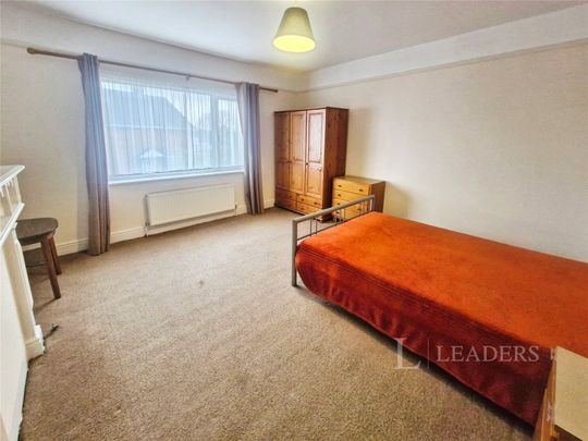 2 bedroom maisonette to rent Bournemouth Road, Chandler's Ford, Eastleigh, Hampshire, SO53 - Photo 1