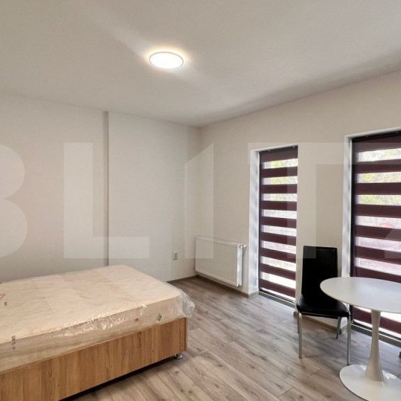 Garsonieră de inchiriat, 35 mp, zona Parcul Romanescu - Fotografie 1