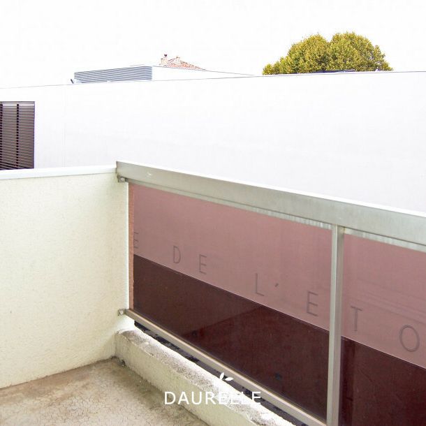Location Appartement 1 pièce 35m² CHATEAURENARD 13160 - Photo 1