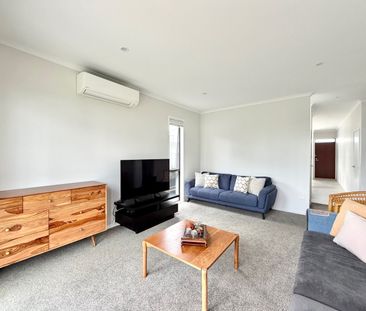 10 Oranga Drive, Westgate, Auckland - Photo 6