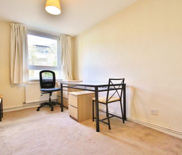 More Close, St Paul's Court, Hammersmith, London, W14 - Photo 5