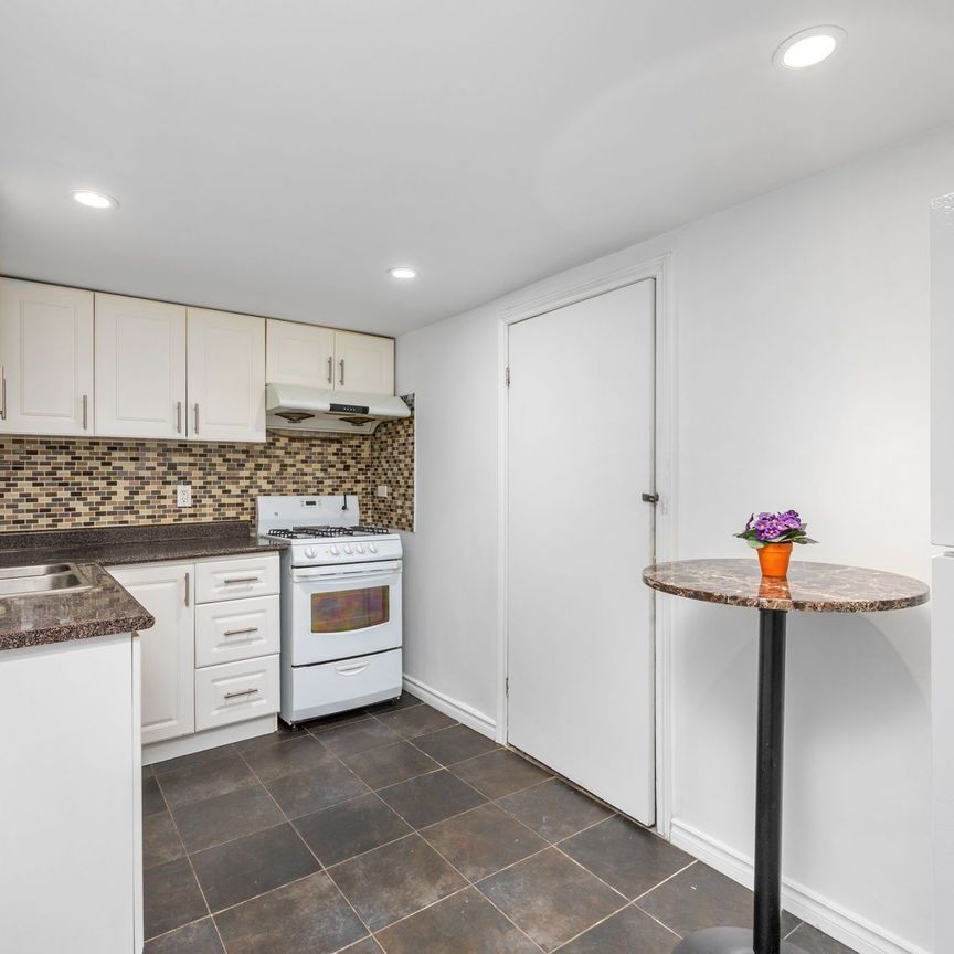 For Lease - 36 Lanark Avenue Unit# #Lower, Toronto, Ontario - Photo 1