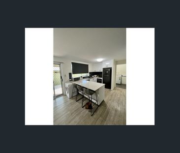 Large living areas 3 Bedroom Town house - Photo 6