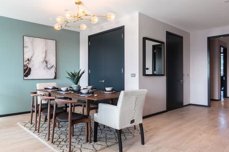 Three bedroom apartment @ Opus, 6 Hanover Quay, Grand Canal Dock, Dublin 2. - Photo 3