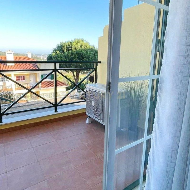 Carnaxide e Queijas, Lisbon - Photo 1