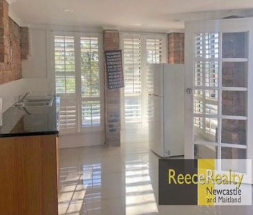 52a Garden Grove Parade, Adamstown Heights - Photo 3