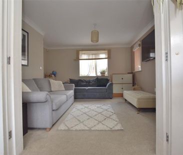 3 bedroom detached house to rent - Photo 6