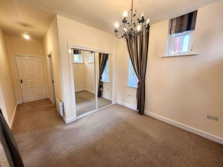 Marshall Crescent, Stourbridge, DY8 - Photo 2