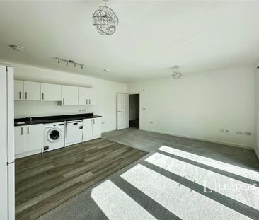 2 bedroom flat to rent - Photo 3