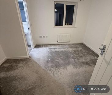 3 bedroom terraced house to rent - Photo 6