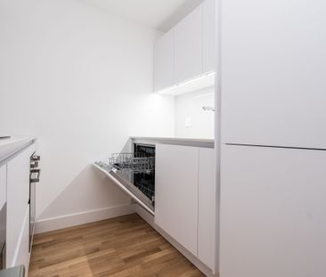 230 Oak Street - Photo 2