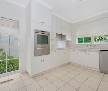 2/45 Washington Street, Toorak VIC 3142 - Townhouse For Rent | Domain - Photo 4