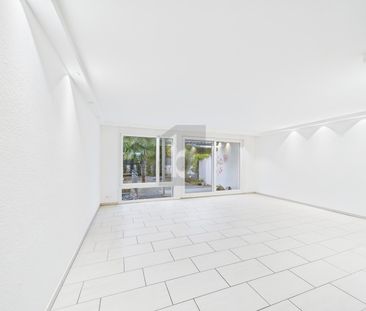 LIGHT, QUIET, FAMILY-FRIENDLY - Photo 6