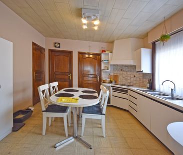 RUIME WONING MET 3 SLAAPKAMERS EN TUIN - Photo 1