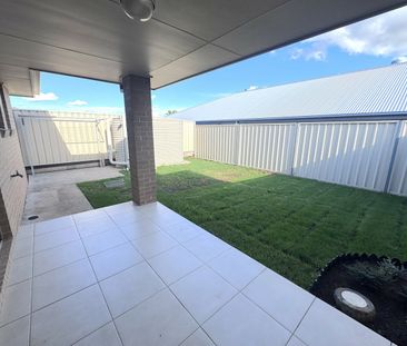 Three Bedroom Duplex - Photo 3