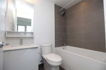 For Lease - 950 Portage Parkway Unit# 1503, Vaughan, Ontario - Photo 3