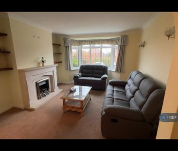 3 bedroom semi-detached house to rent - Photo 1