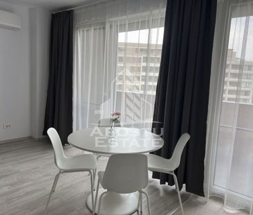 Apartament de inchiriat, cu 2 camere Dumbravita/Aradului, parcare - Photo 5