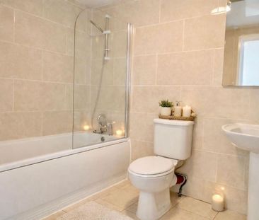 5 bed Flat 5 Montgomery Place, 33 Montgomery Terrace Road - Photo 6