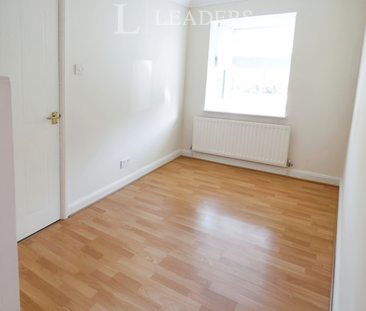 3 bedroom detached house to rent - Photo 4