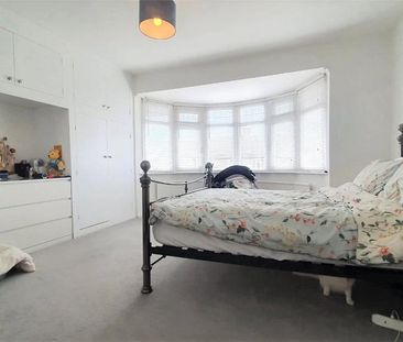 2 bedroom maisonette to rent - Photo 2