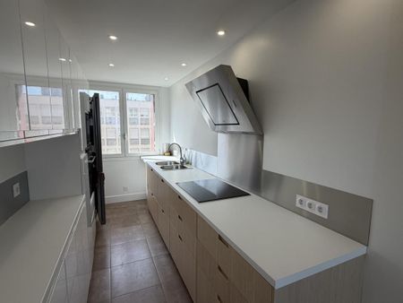 Location Appartement 3 pièces 78m² DIEPPE 76200 - Photo 2