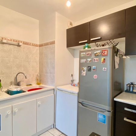 Location Appartement 2 pièces 46m² JOUE LES TOURS 37300 - Photo 3