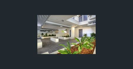 Luxury 77m² 2-Bedroom Apartment with Large Kitchen - Available 11th Dec - Photo 5