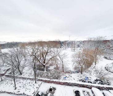 Hyggelig 2 værelses lejlighed med udsigt til østre anlæg - Foto 3