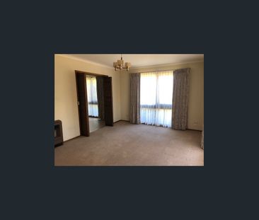 Family Home In Old Ocean Grove - Photo 2