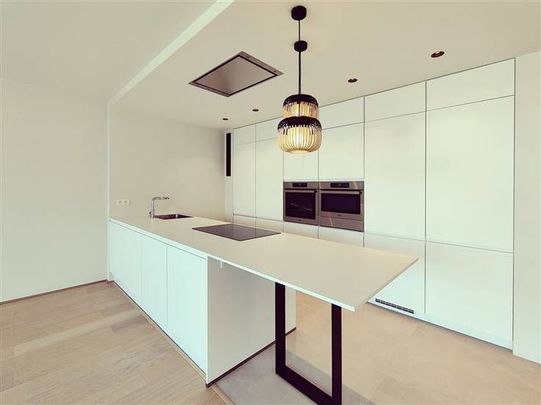 Appartement te huur - Photo 1