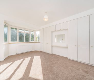 Holland Avenue, SW20, London - Photo 5