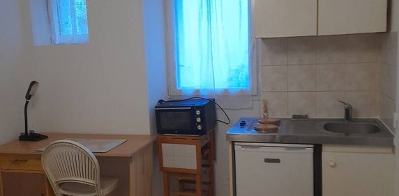 Nantes centre loue studio étudiant 505 c/c - Photo 2