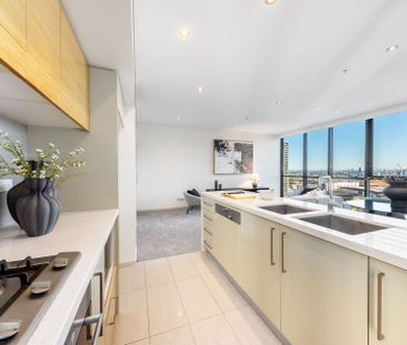 Magnificent Unfurnished 3 Bedroom Corner Apartment With A Northerly Aspect And Views - Photo 6