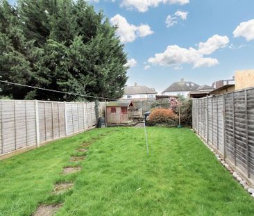 3 bedroom semi-detached house to rent - Photo 2