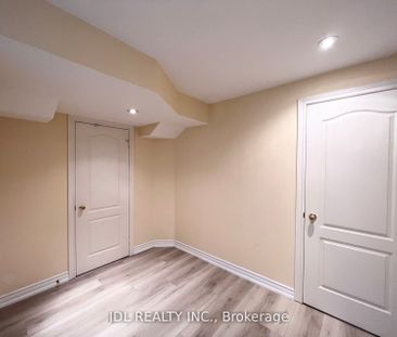 For Lease - 23 Toporowski Avenue, Richmond Hill, Ontario - Photo 4