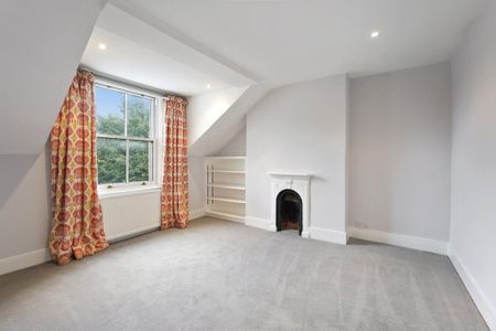 4 bedroom terraced house to rent - Photo 3