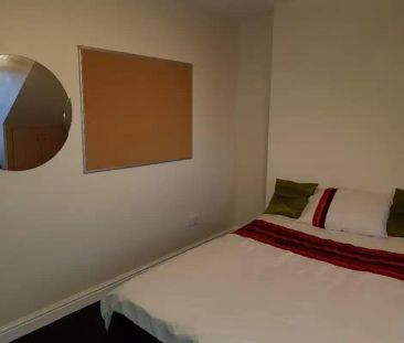 5 Bedroom Non Ensuite - Photo 6