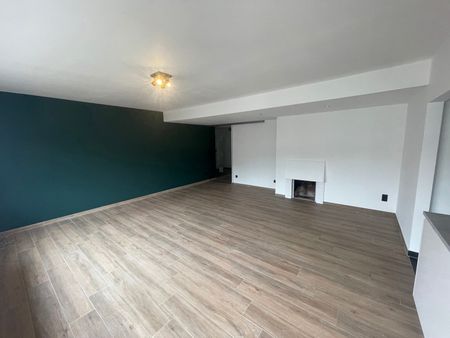 Appartement te huur in Halle - Foto 2
