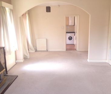 2 bedroom detached bungalow to rent - Photo 1