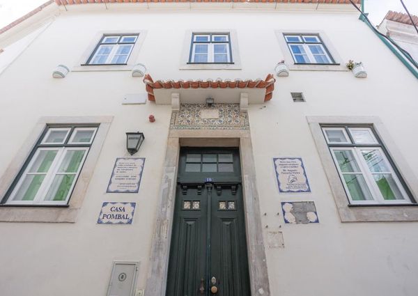 Antiga Republica de Estudantes com gestao privada junto a UC