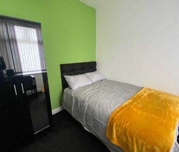 Hawkins Street, Liverpool - Photo 3