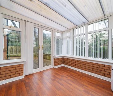 4 bedroom detached house to rent - Photo 4