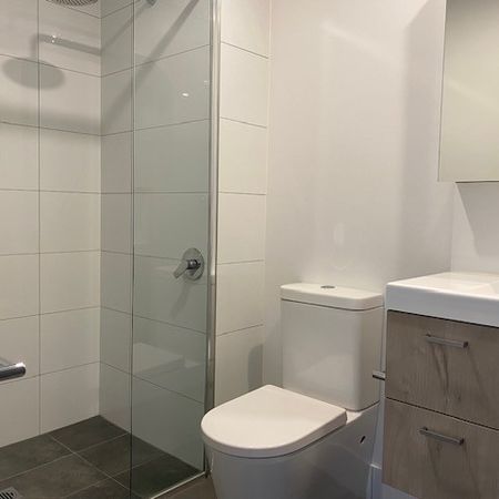 Affordable modern 2 bedroom unit - Photo 4