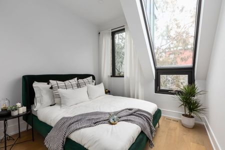 For Lease - 918 Manning Avenue Unit# B, Toronto, Ontario - Photo 5