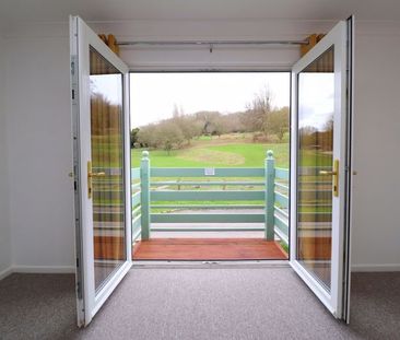 Reservoir Road, Gloucester - Photo 6