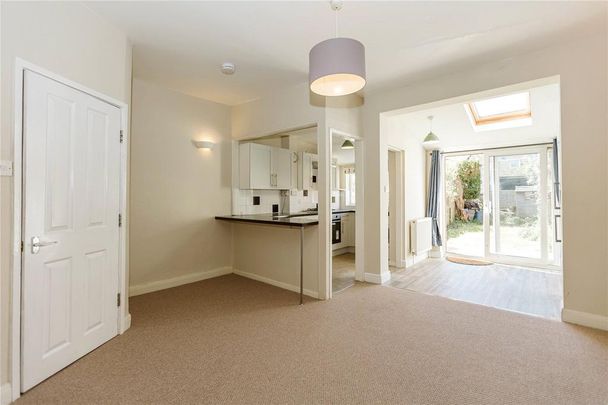 5 bedroom terraced house to rent - Photo 1