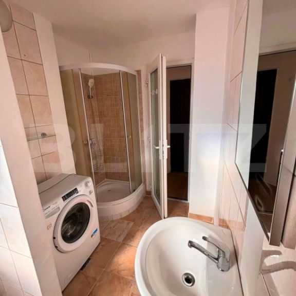 Apartament de 2 camere, in zona Liberty, cu parcare - Photo 1