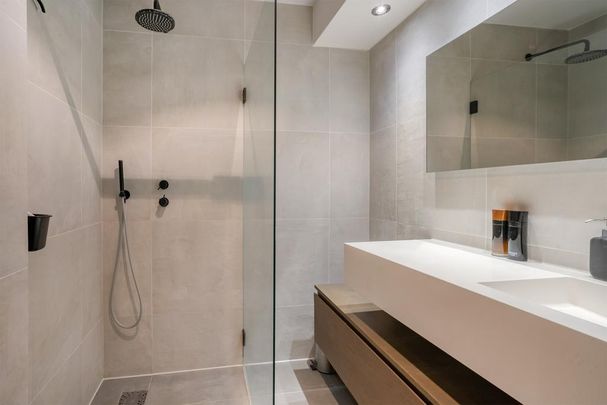 Te huur: Appartement Silodam in Amsterdam - Photo 1
